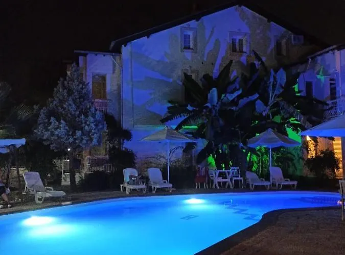 Selya Apartmanhotel Göcek