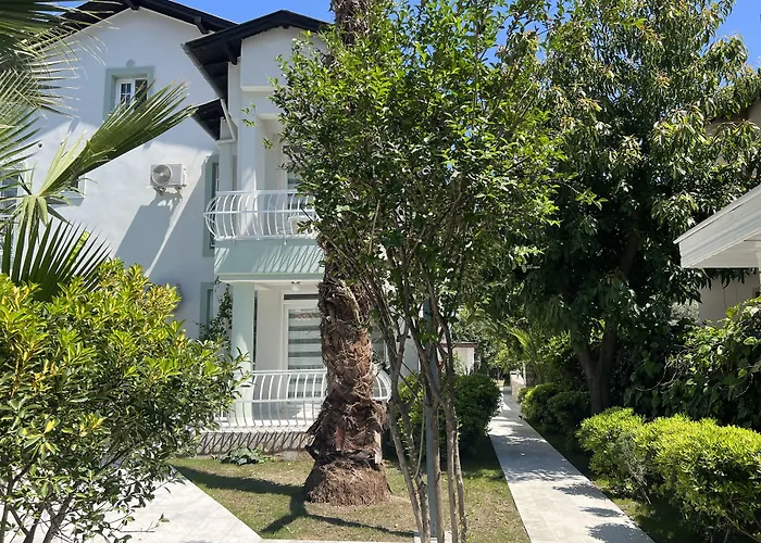 Selya Apartmanhotel