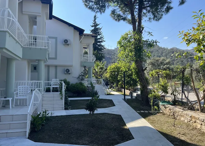 Selya Apartmanhotel Göcek