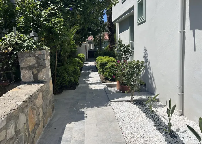 Selya Apartmanhotel 3*